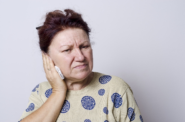 耳痛の画像：目からウロコの耳寄り情報局